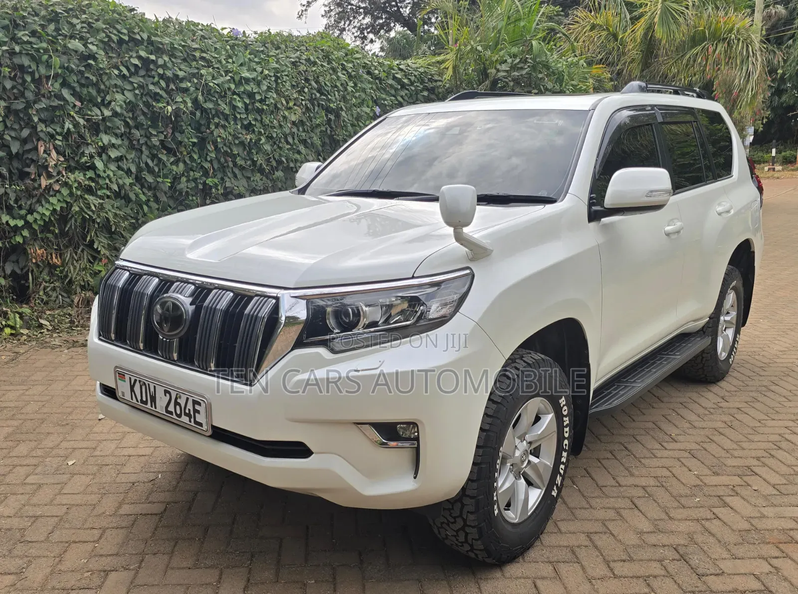Toyota Land Cruiser Prado 2018 White