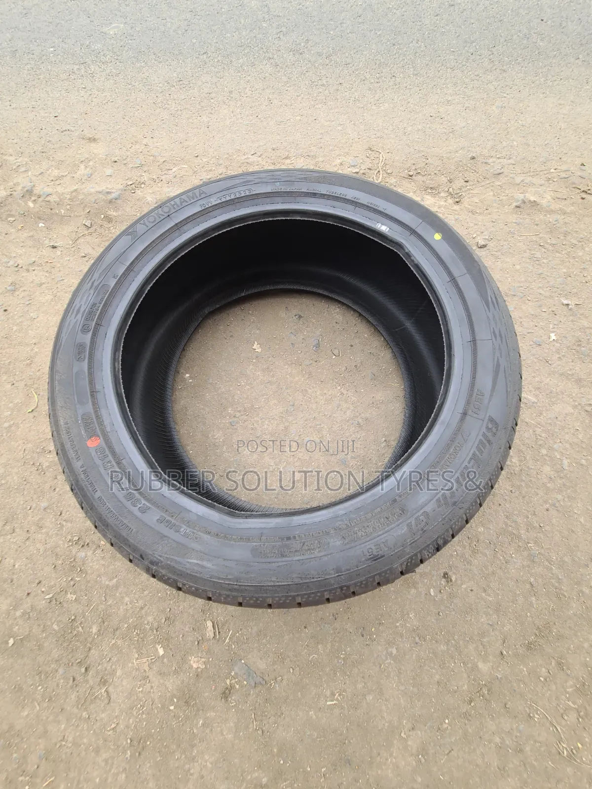 235 /45 R18 Yokohama Tyres 94w Bluearth Gt