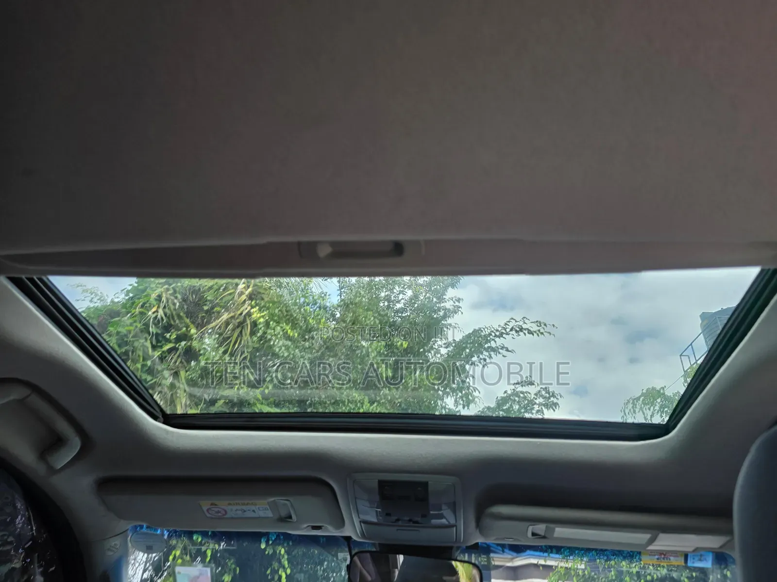 Toyota Land Cruiser Prado 2018 White