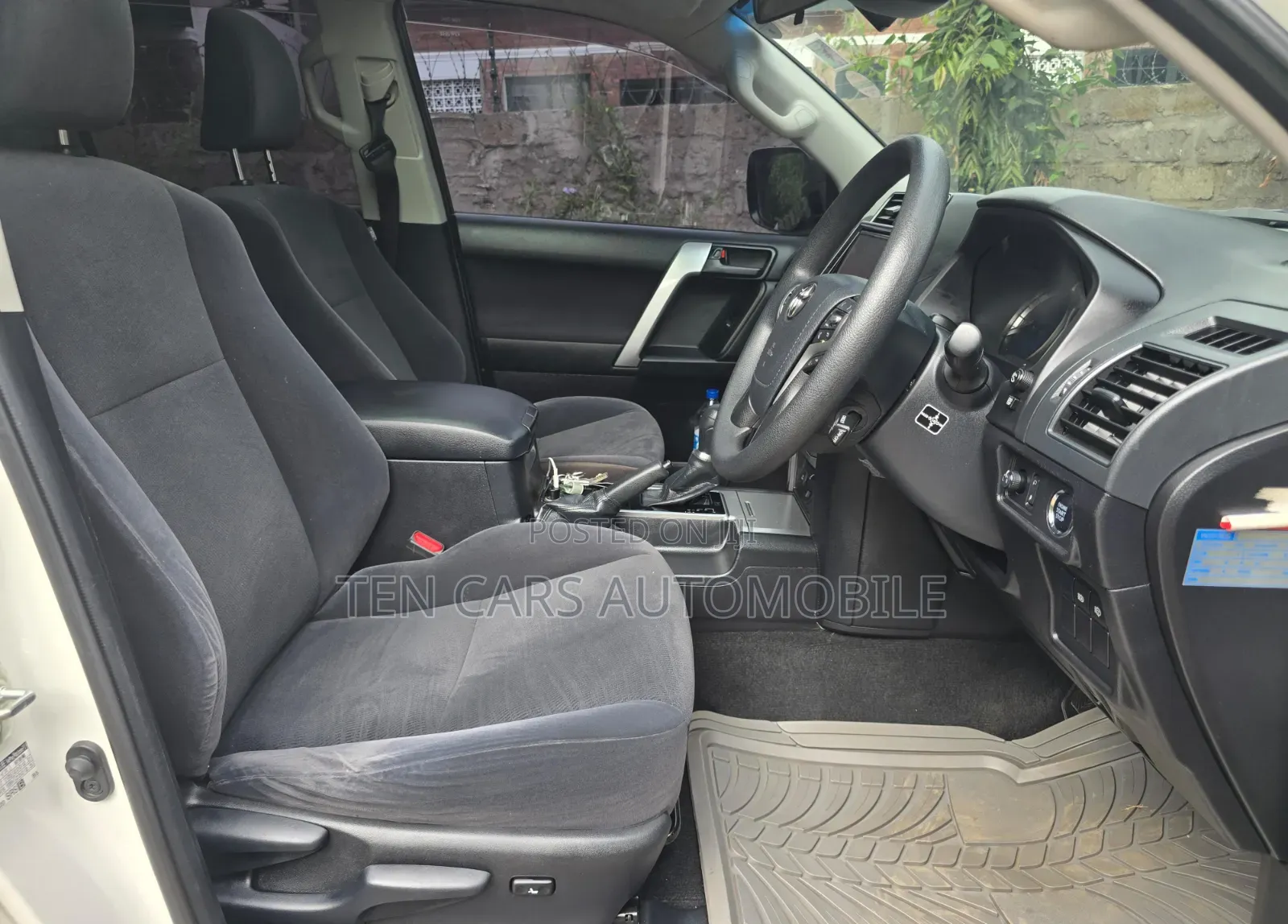Toyota Land Cruiser Prado 2018 White