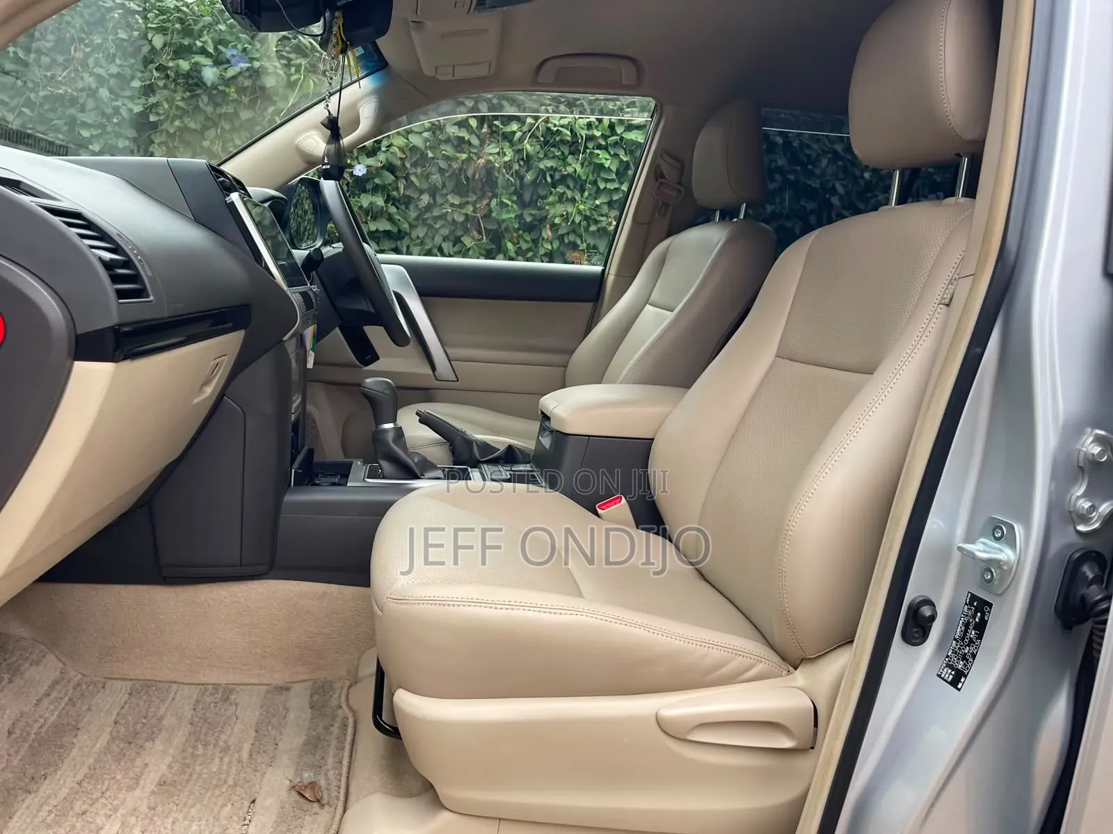 Toyota Land Cruiser Prado 2019 Silver