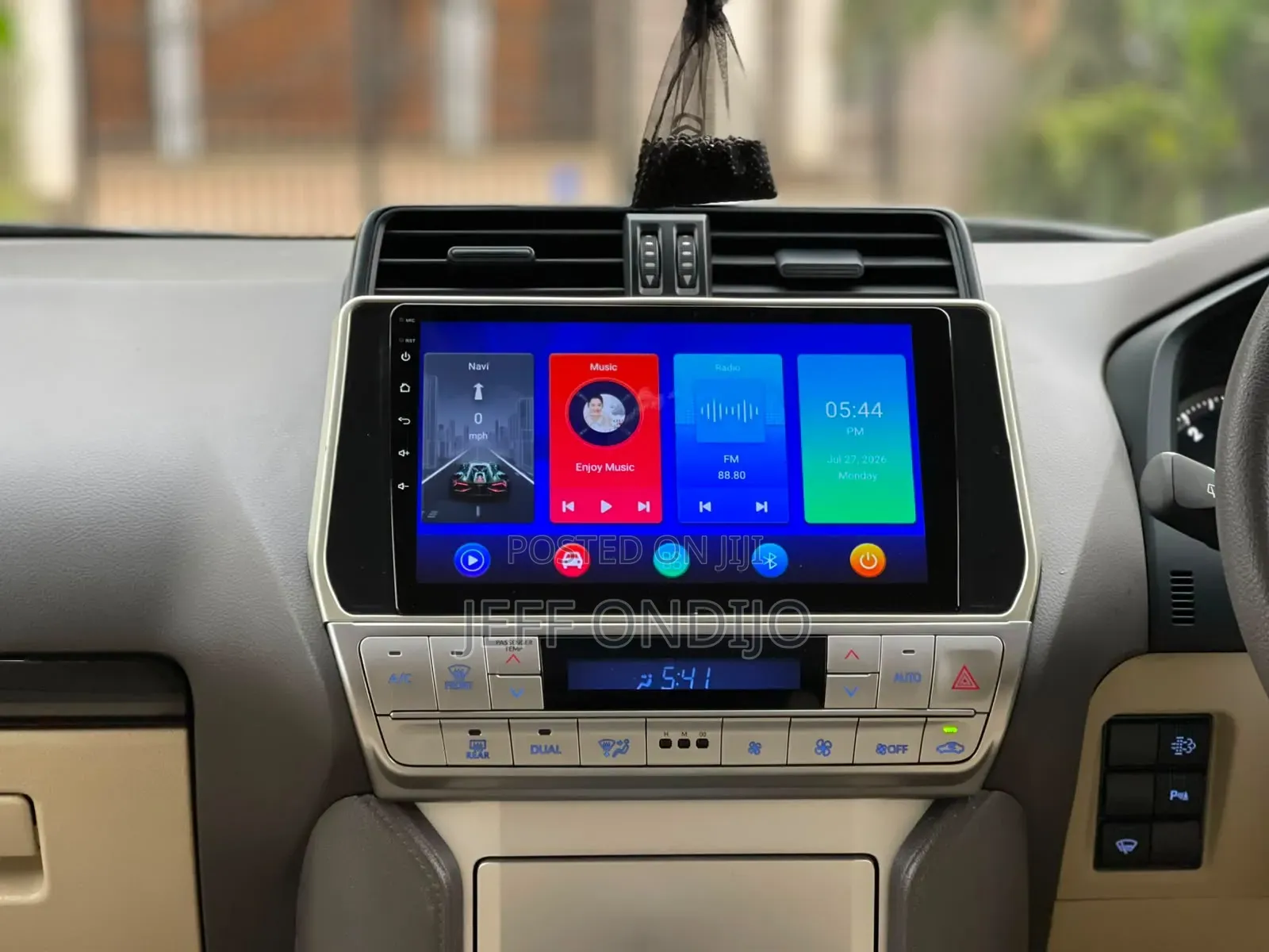Toyota Land Cruiser Prado 2019 Silver
