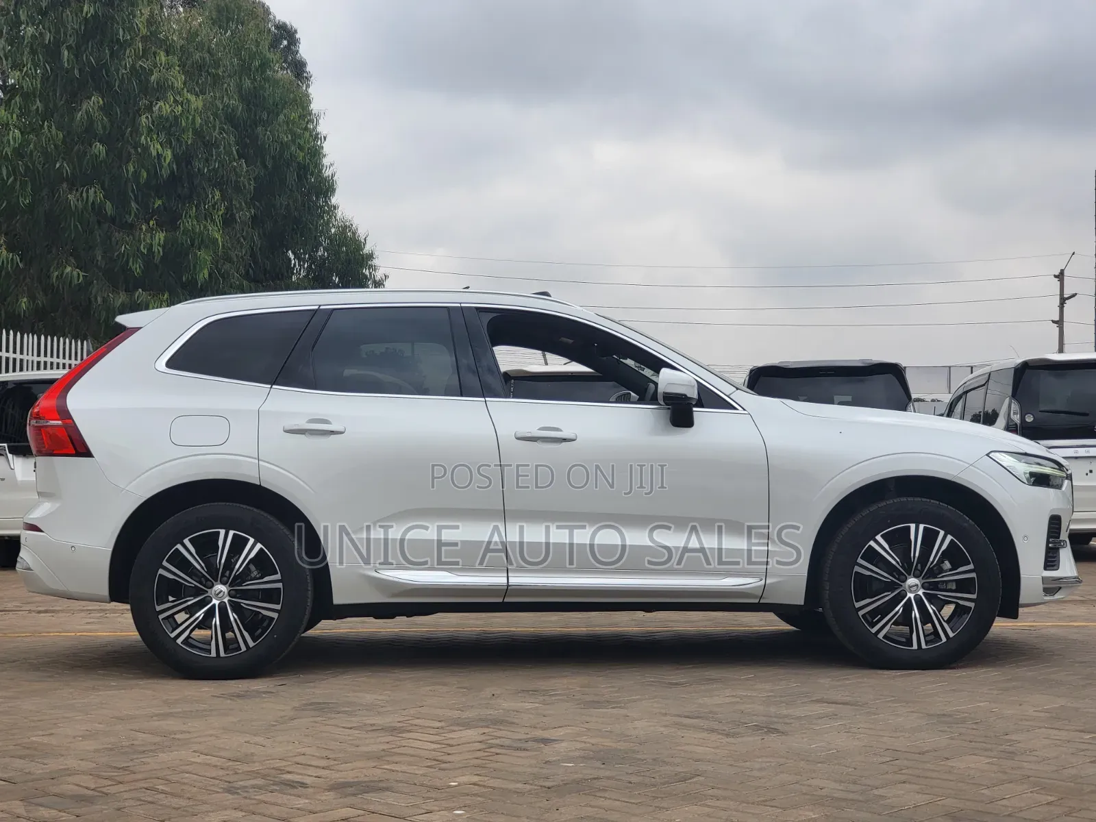 Volvo XC60 2020 White