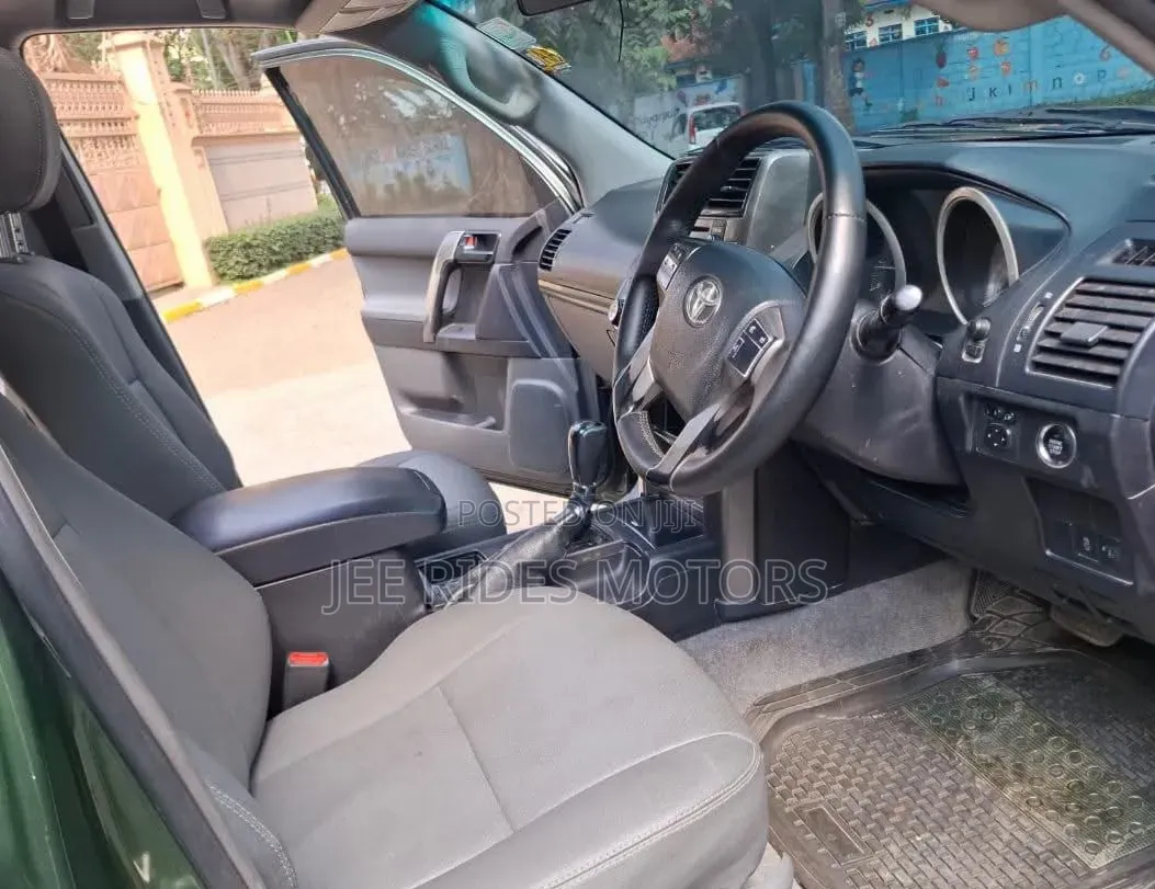 Toyota Land Cruiser Prado 2012 Green