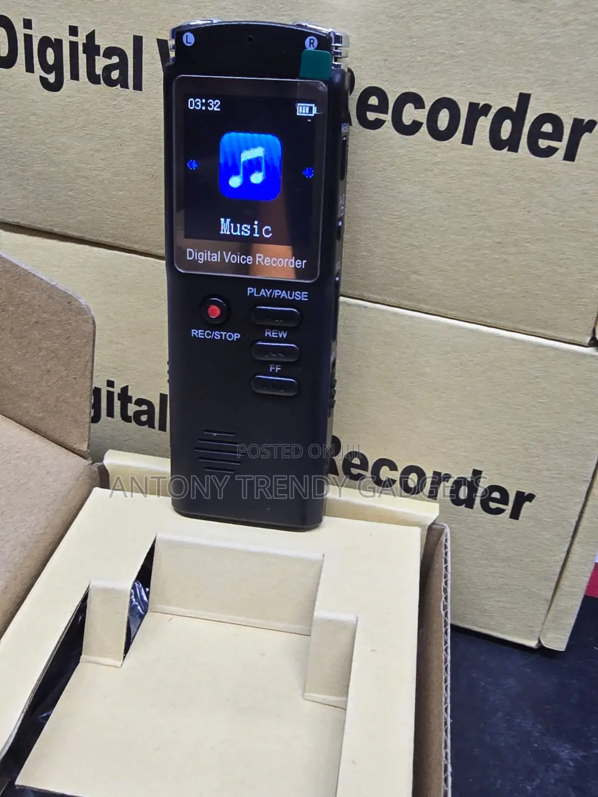 Portable 8GB Audio Recorder for Meetings Lectures