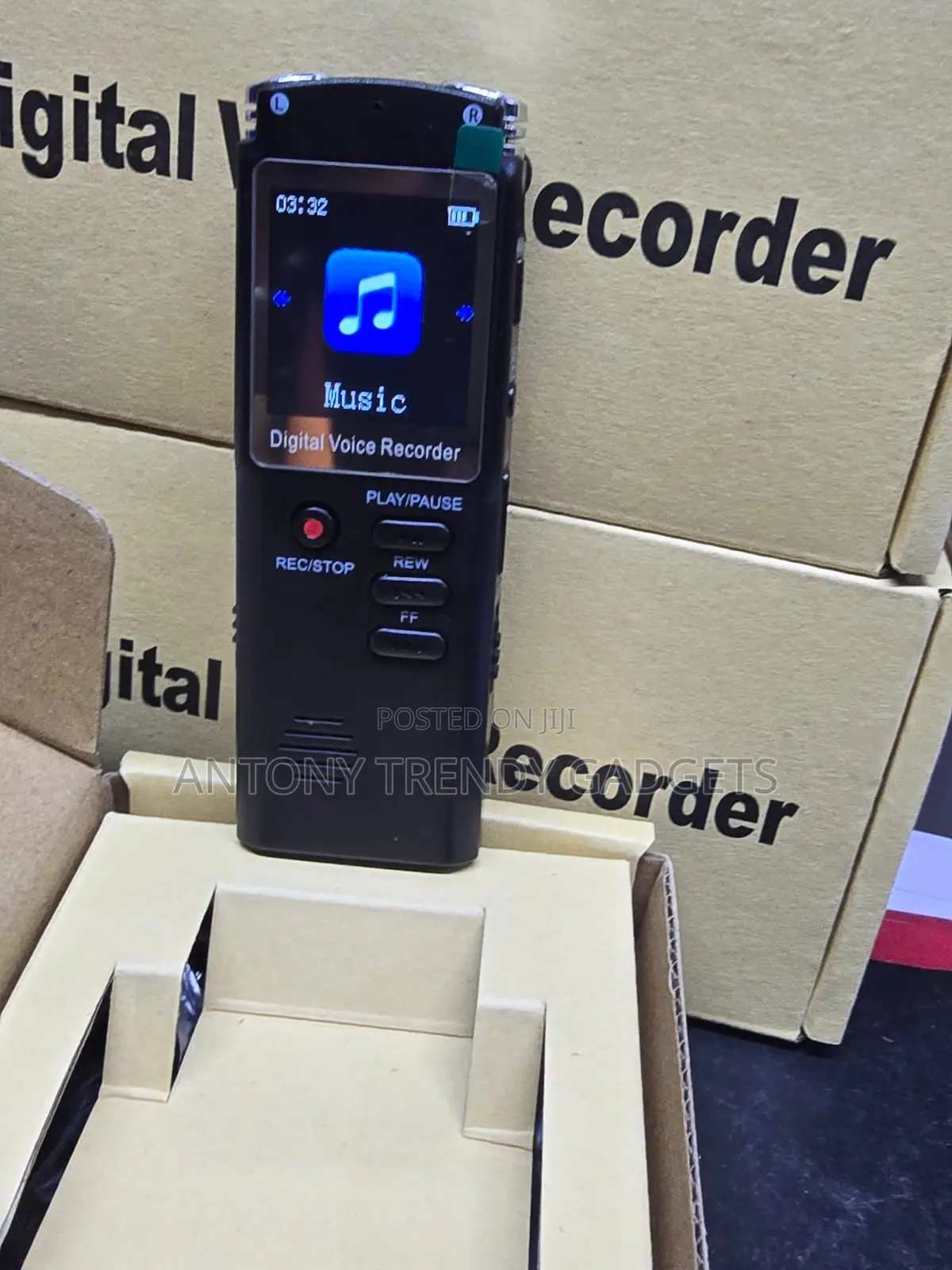 Portable 8GB Audio Recorder for Meetings Lectures