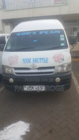 Toyota HiAce 2009 White