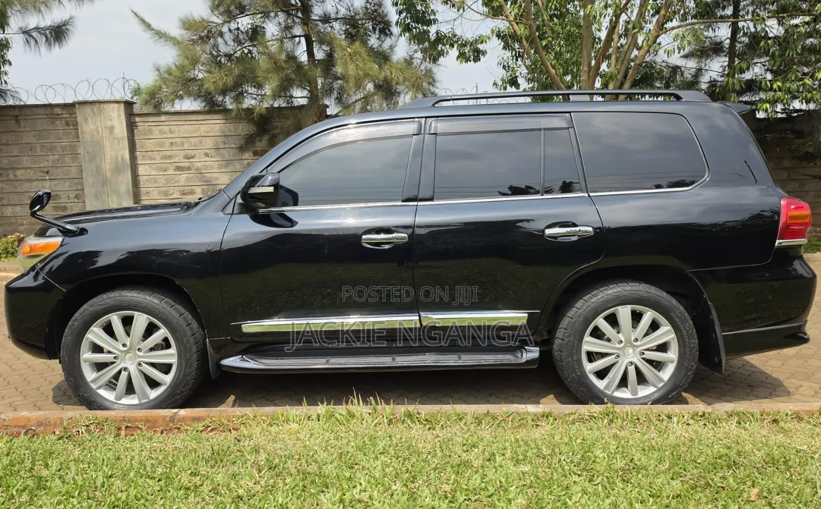 Toyota Land Cruiser 2014 Black