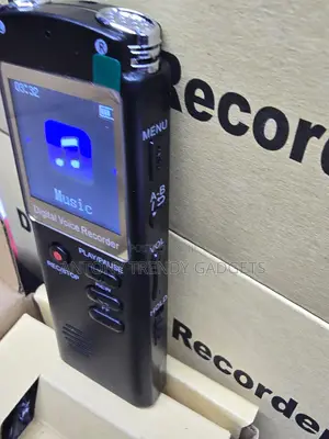 8GB Mini Digital Voice Recorder With LCD Screen MP3 Player