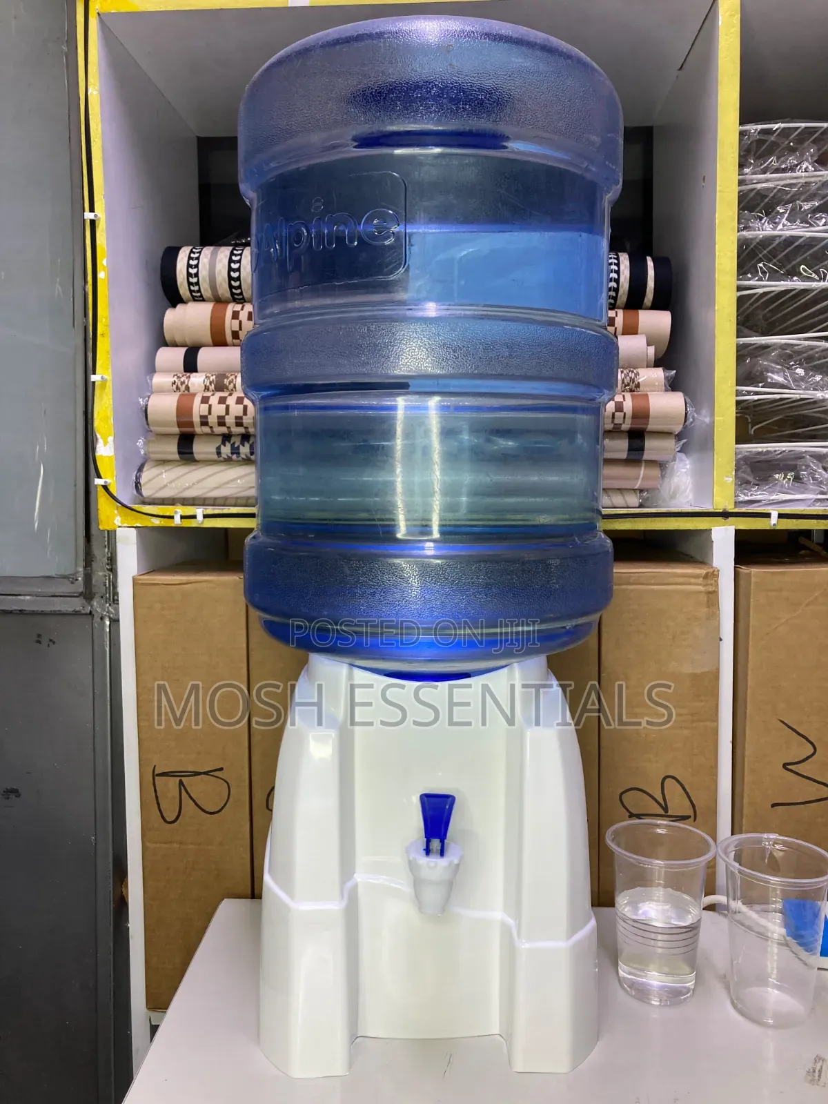 Simple Water Dispenser