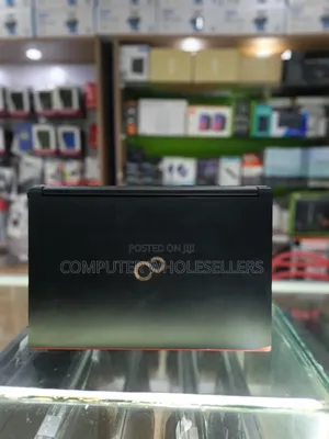 Laptop Fujitsu 8GB Intel Core i5 HDD 500GB