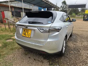 Toyota Harrier 2015 Silver