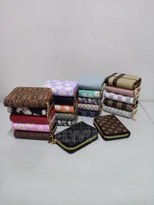 Multicard Holder