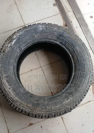 215/70r16 AT Petromax