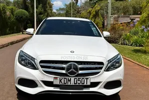 Mercedes-Benz C200 2016 White