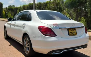 Mercedes-Benz C200 2016 White