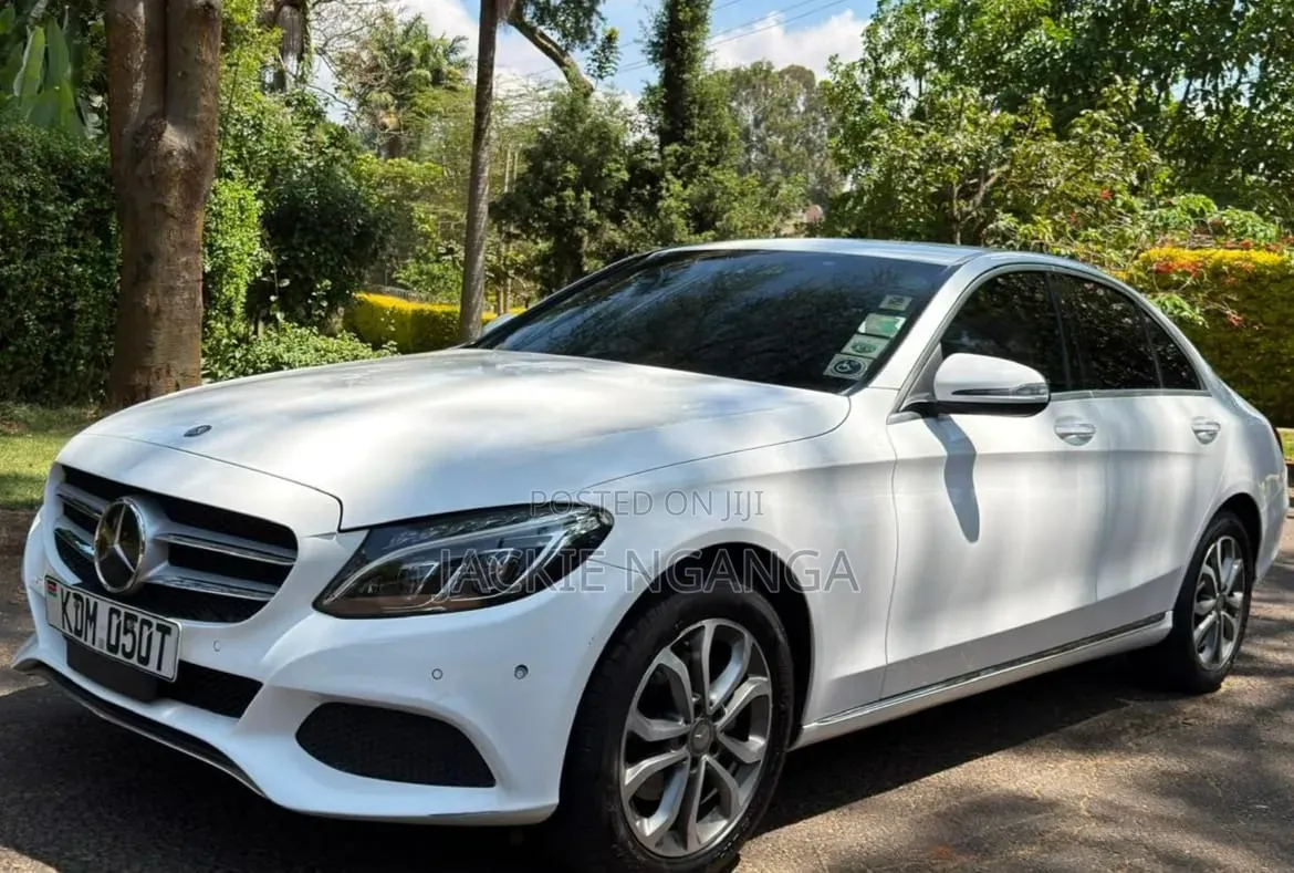 Mercedes-Benz C200 2016 White