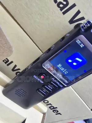 8GB Professional Digital Voice Recorder With MP3 Player