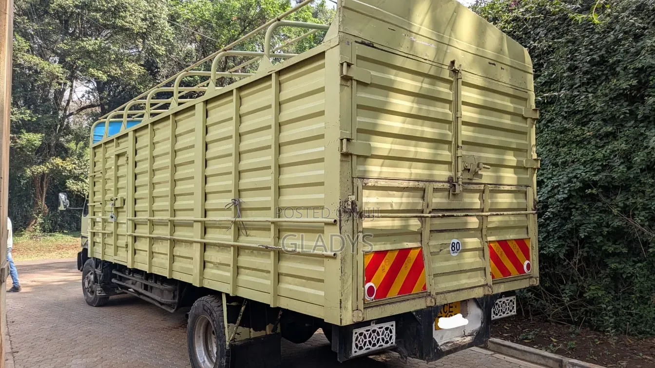 Mitsubishi Fh Truck Year 2015