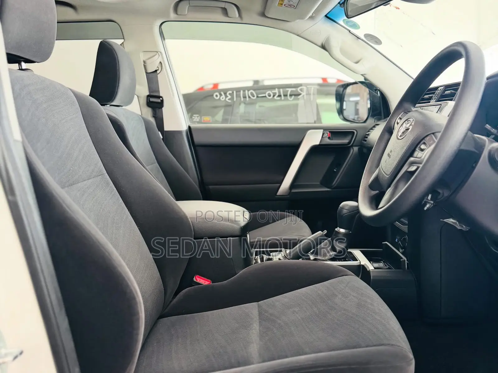 Toyota Land Cruiser Prado 2019 Pearl