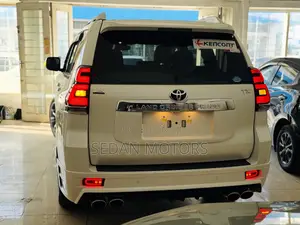 Toyota Land Cruiser Prado 2019 Pearl
