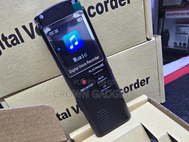 Portable Digital Voice Recorder 8GB With Playback Function - thumbnail 2