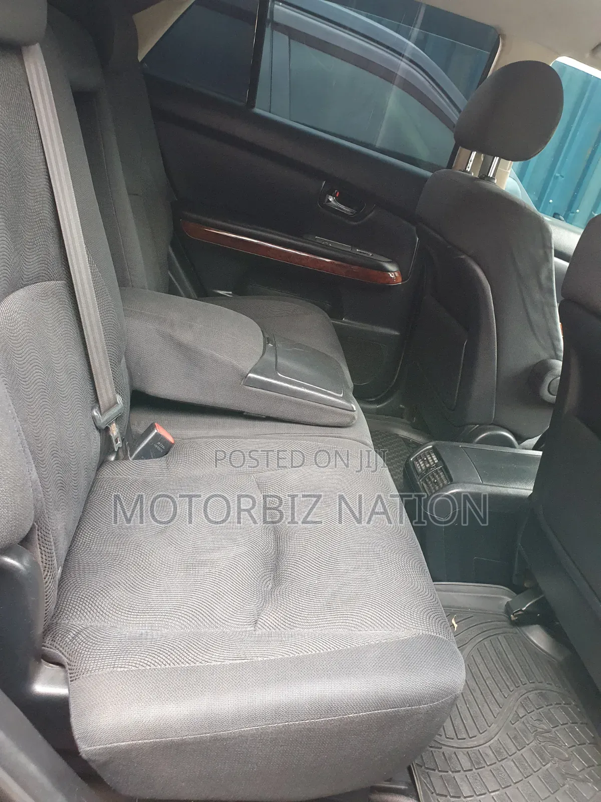 Toyota Harrier 2.4 2010 Black