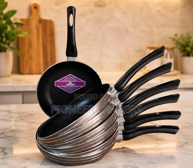 Black Frying Pan(26cm)