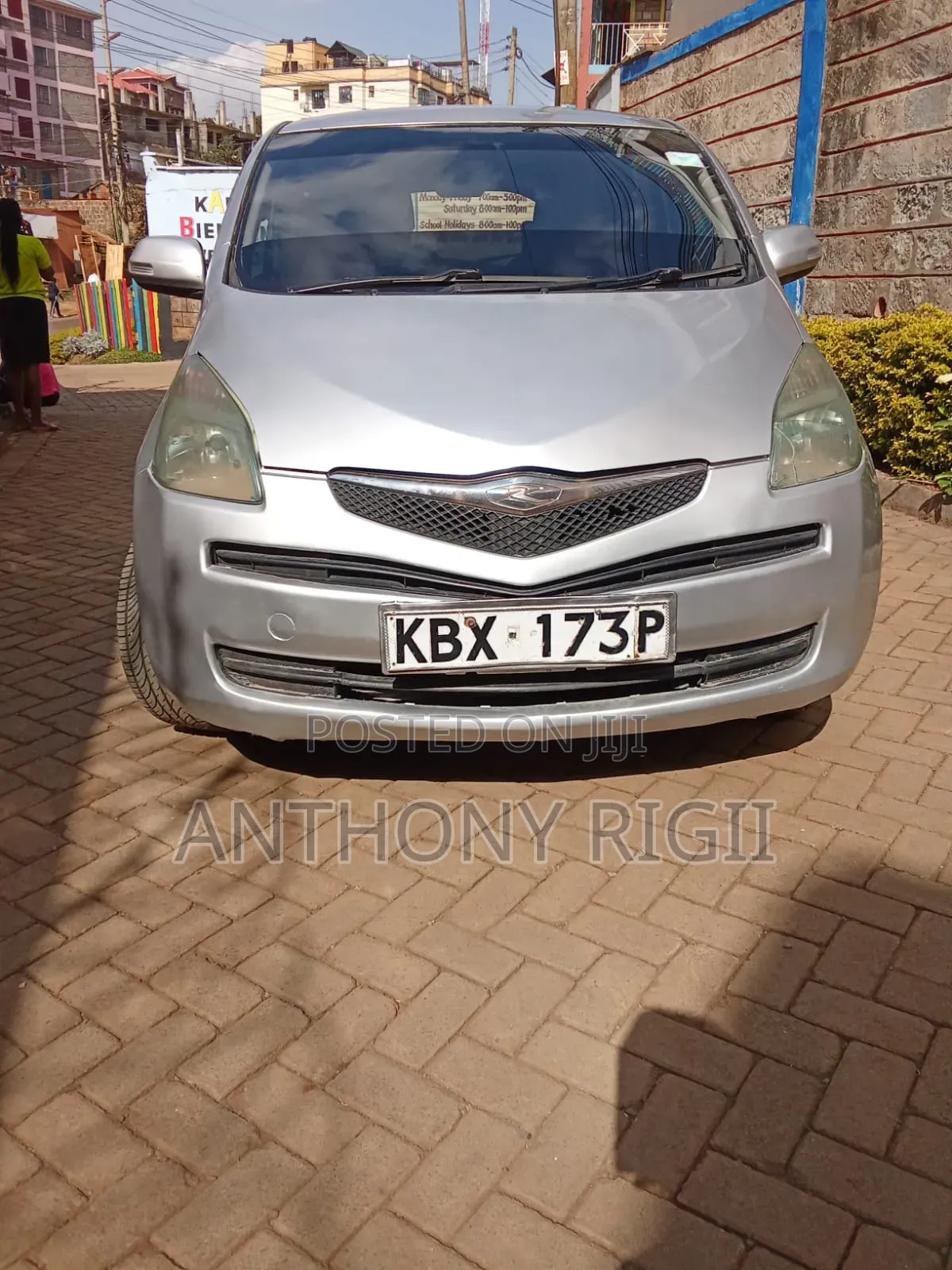 Toyota Ractis 2006 Silver