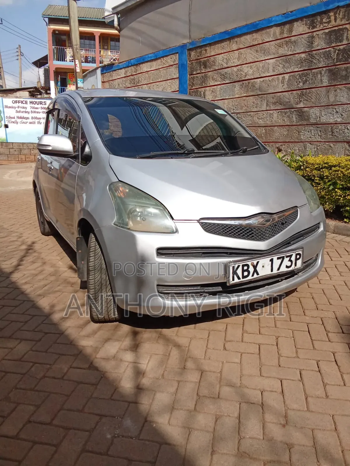 Toyota Ractis 2006 Silver