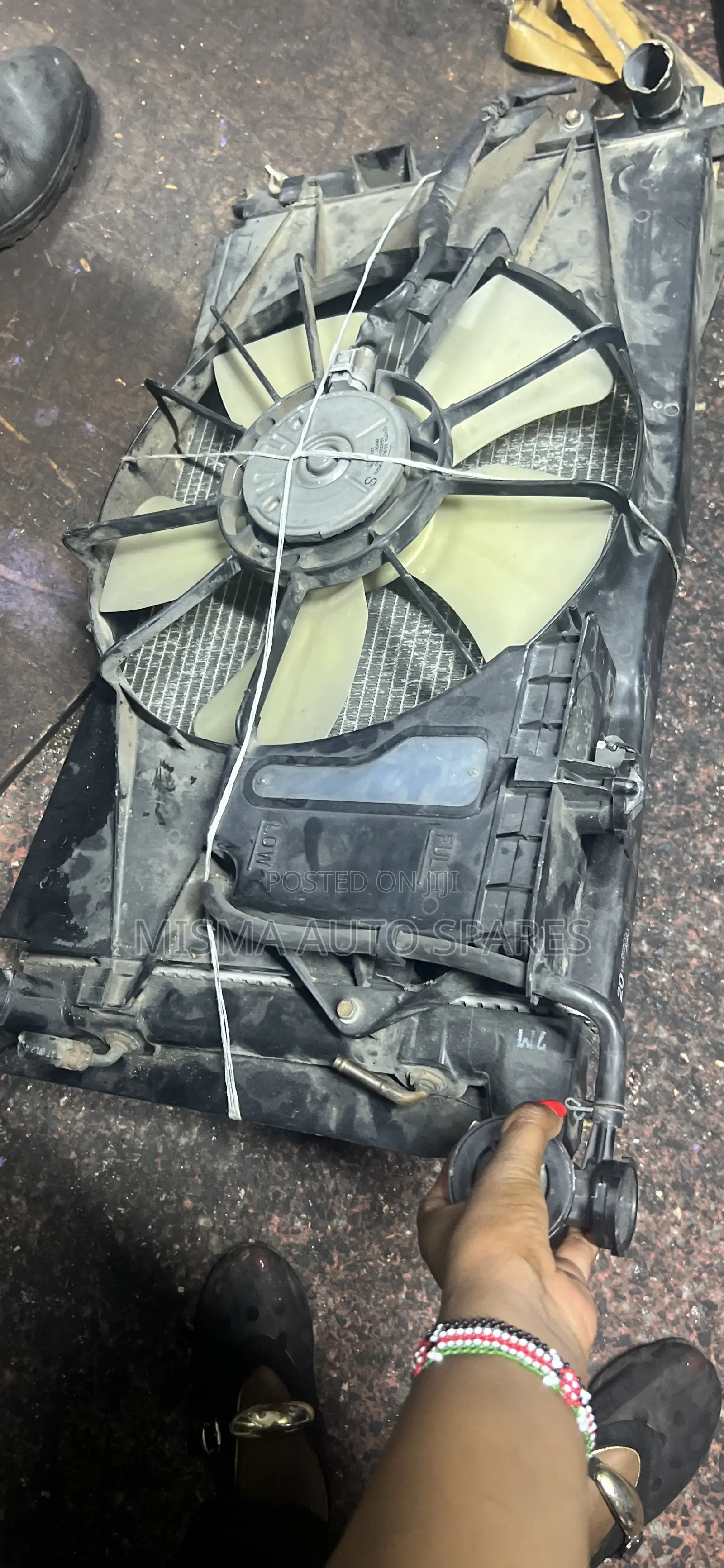 Complete Radiator With Fan Toyota NZE