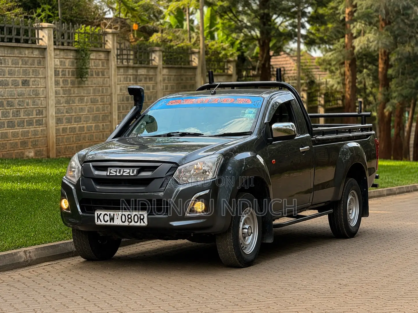 Isuzu D-MAX 2019 Gray
