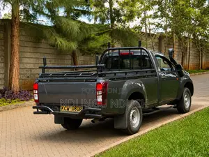 Isuzu D-MAX 2019 Gray