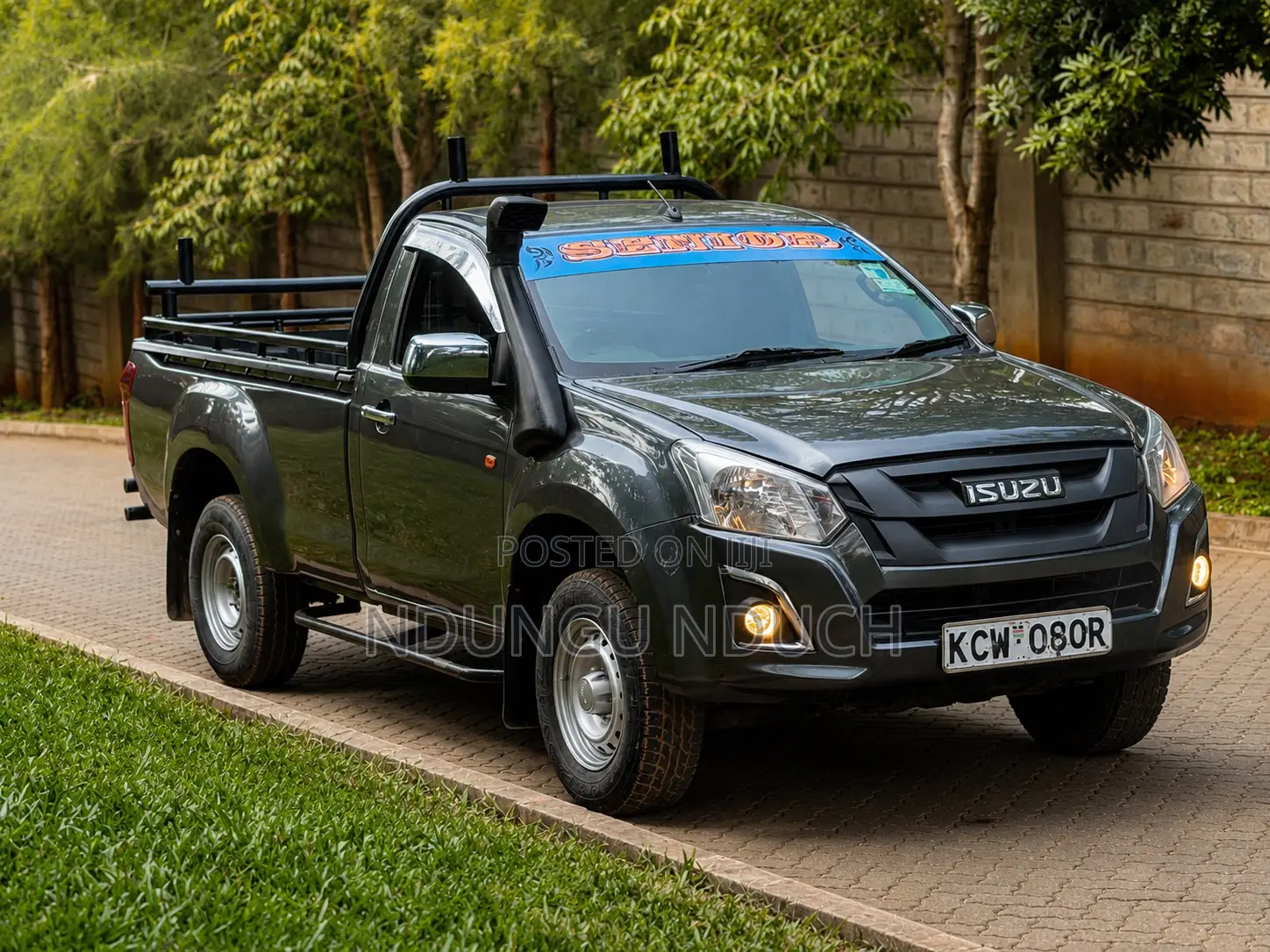 Isuzu D-MAX 2019 Gray