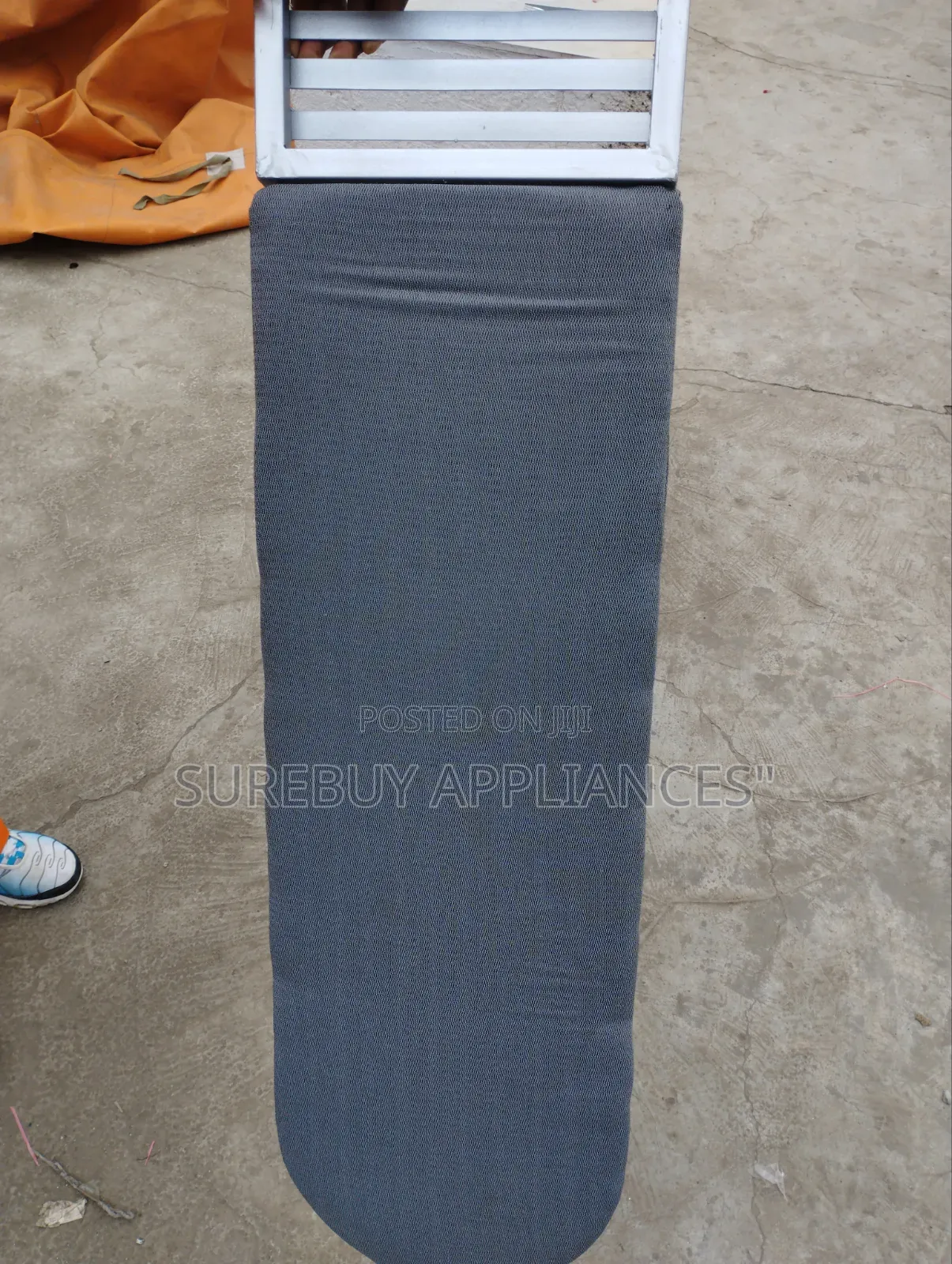 Adjustable Metallic Ironing Board for Home Laundry and Easy Storage