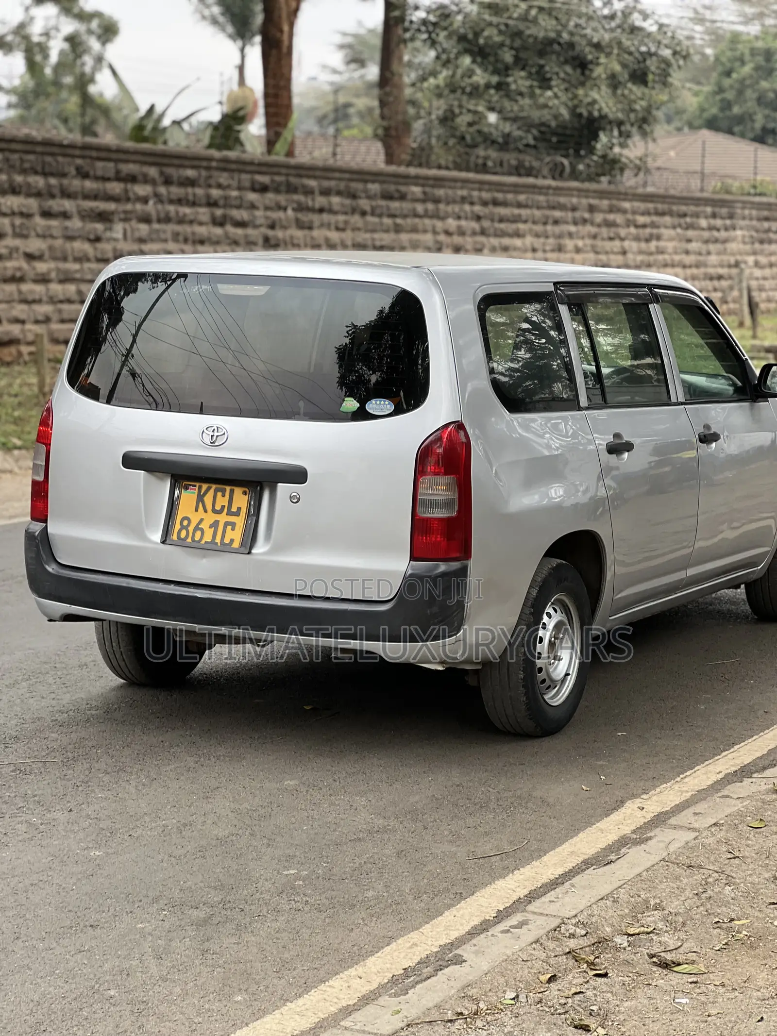 Toyota Probox 1.5 DX 2WD 2010 Silver