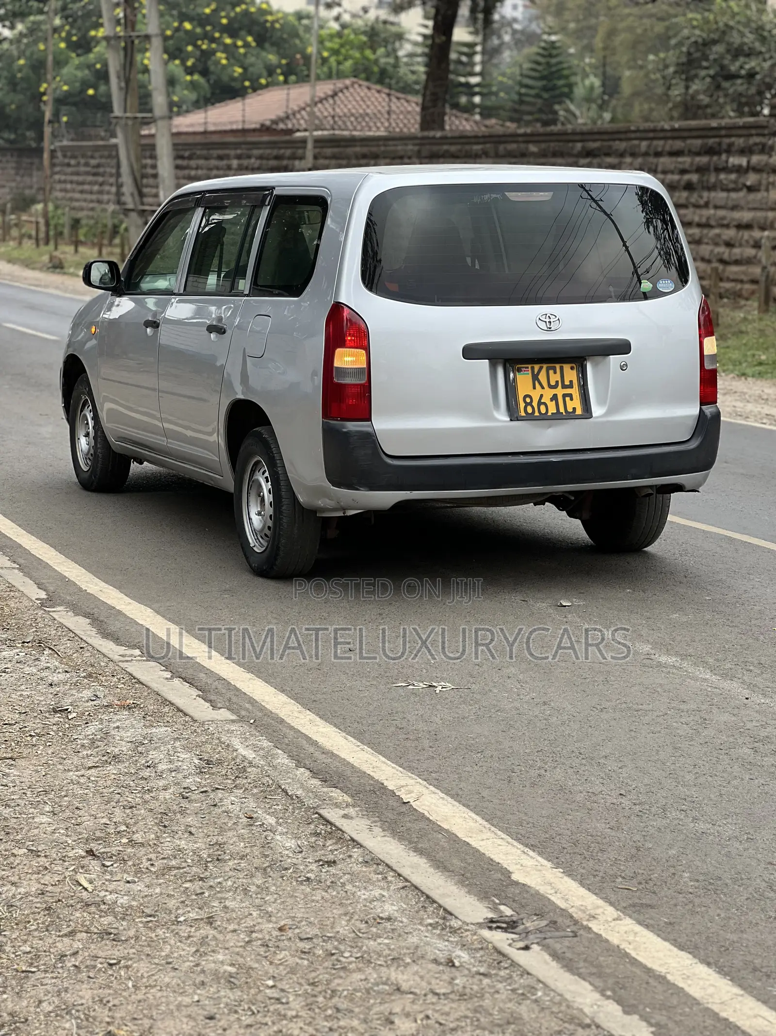 Toyota Probox 1.5 DX 2WD 2010 Silver