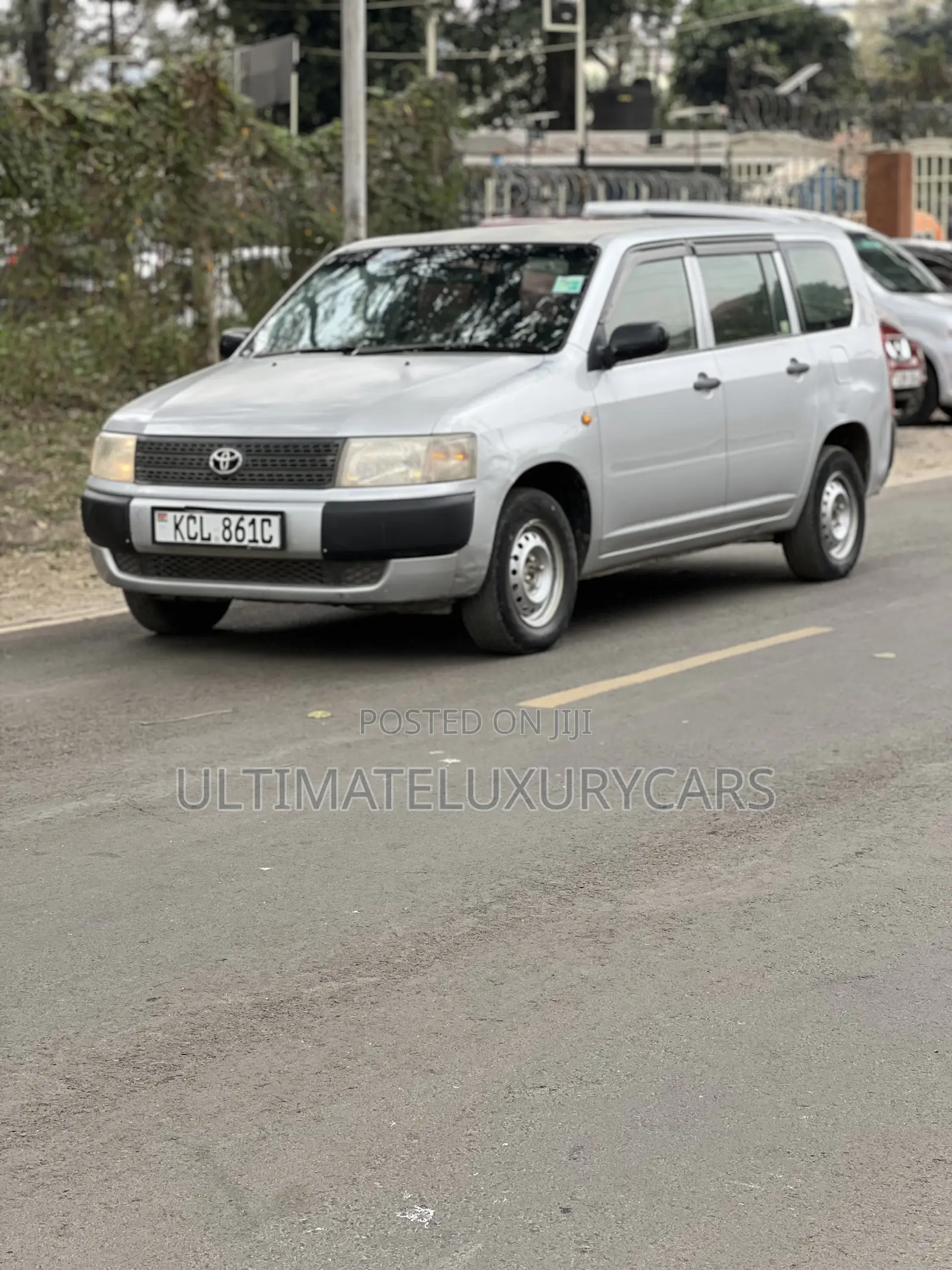 Toyota Probox 1.5 DX 2WD 2010 Silver