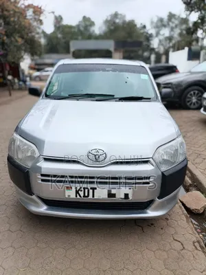 Toyota Probox 2018 Silver