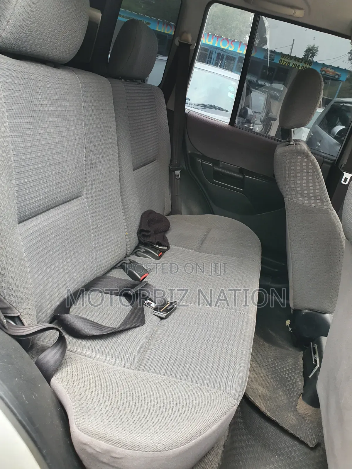 Mitsubishi Pajero 1999 White