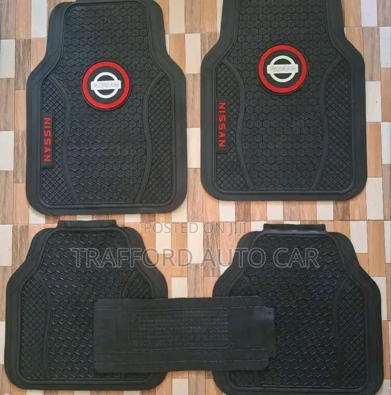 Nissan 5 Pieces Floor Matts