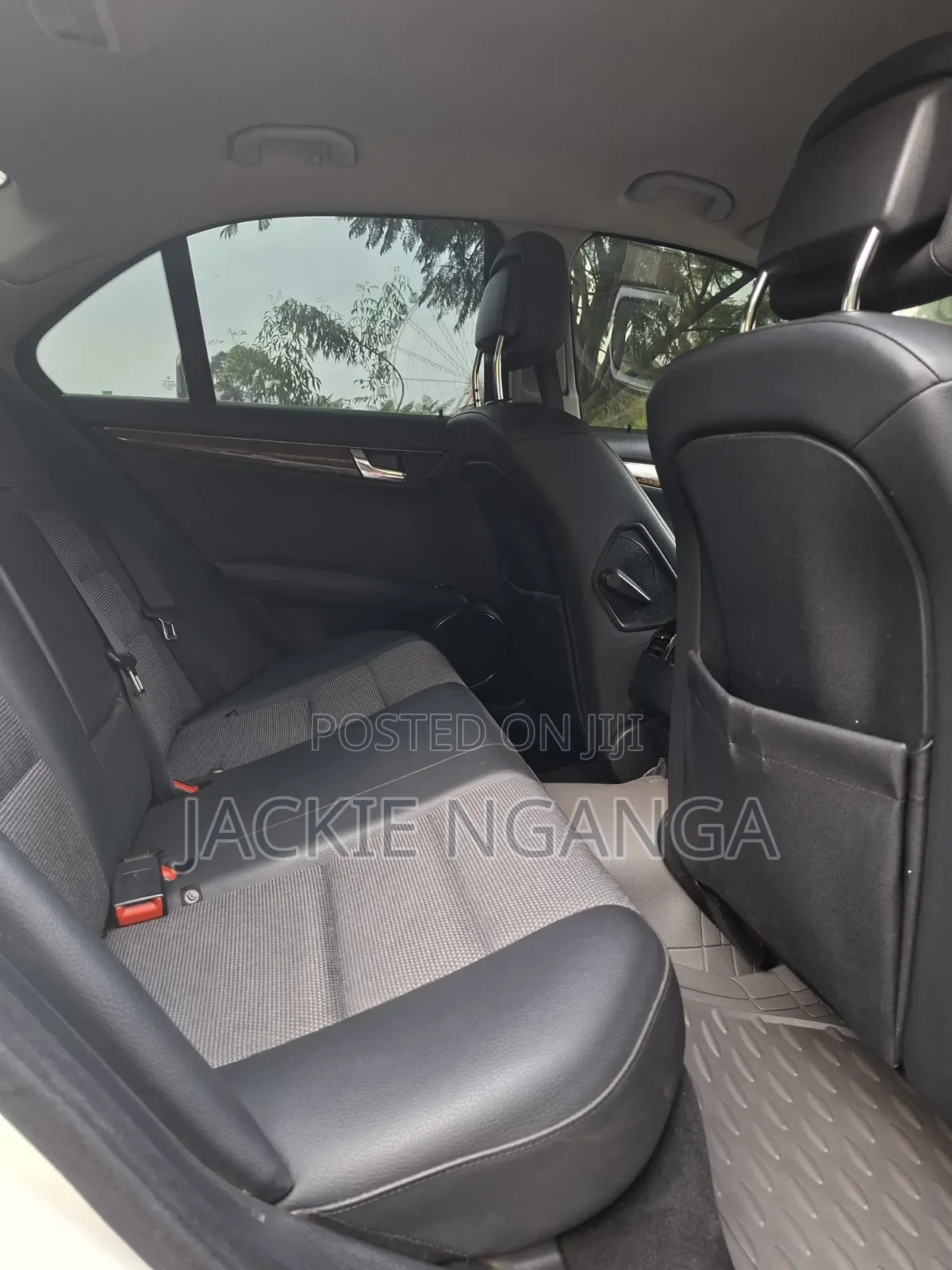 Mercedes-Benz C200 2010 White