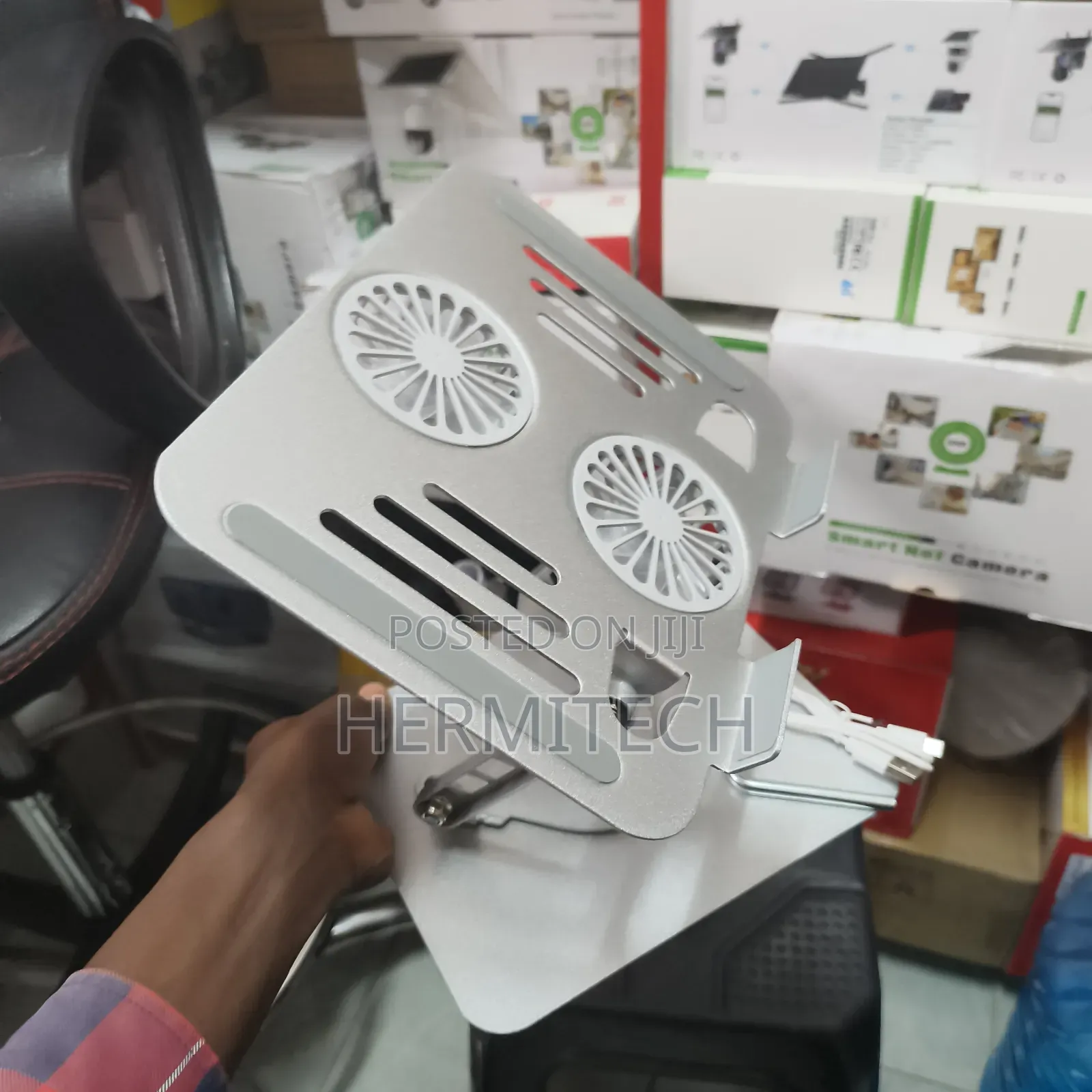 Laptop Stands Available for PC and Laptops Comes With Dual Fans