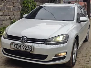 Volkswagen Golf 2016 White