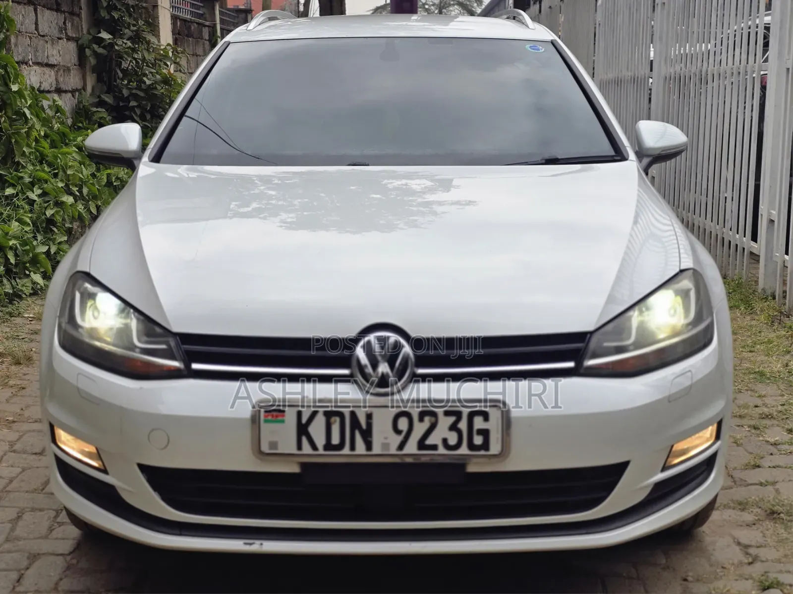 Volkswagen Golf 2016 White