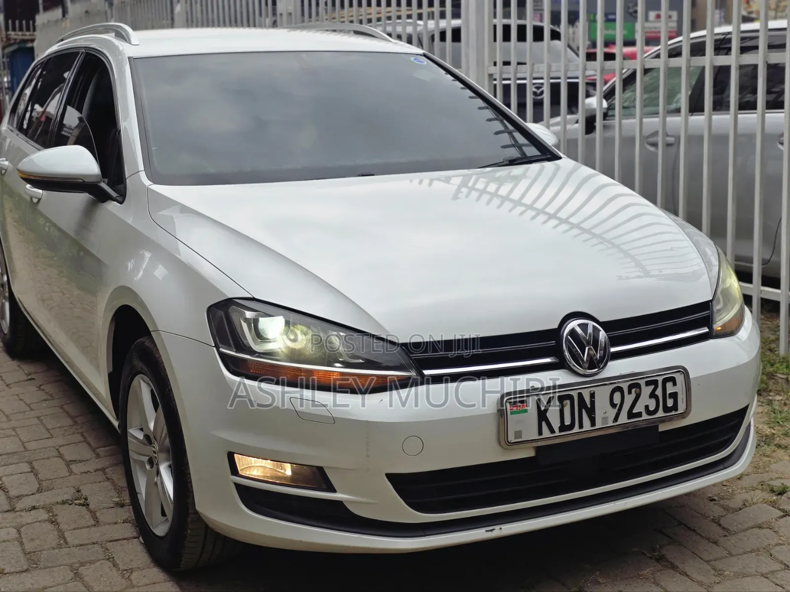 Volkswagen Golf 2016 White