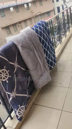 Quality Woolen Duvet 5x6 Soft and Breathable