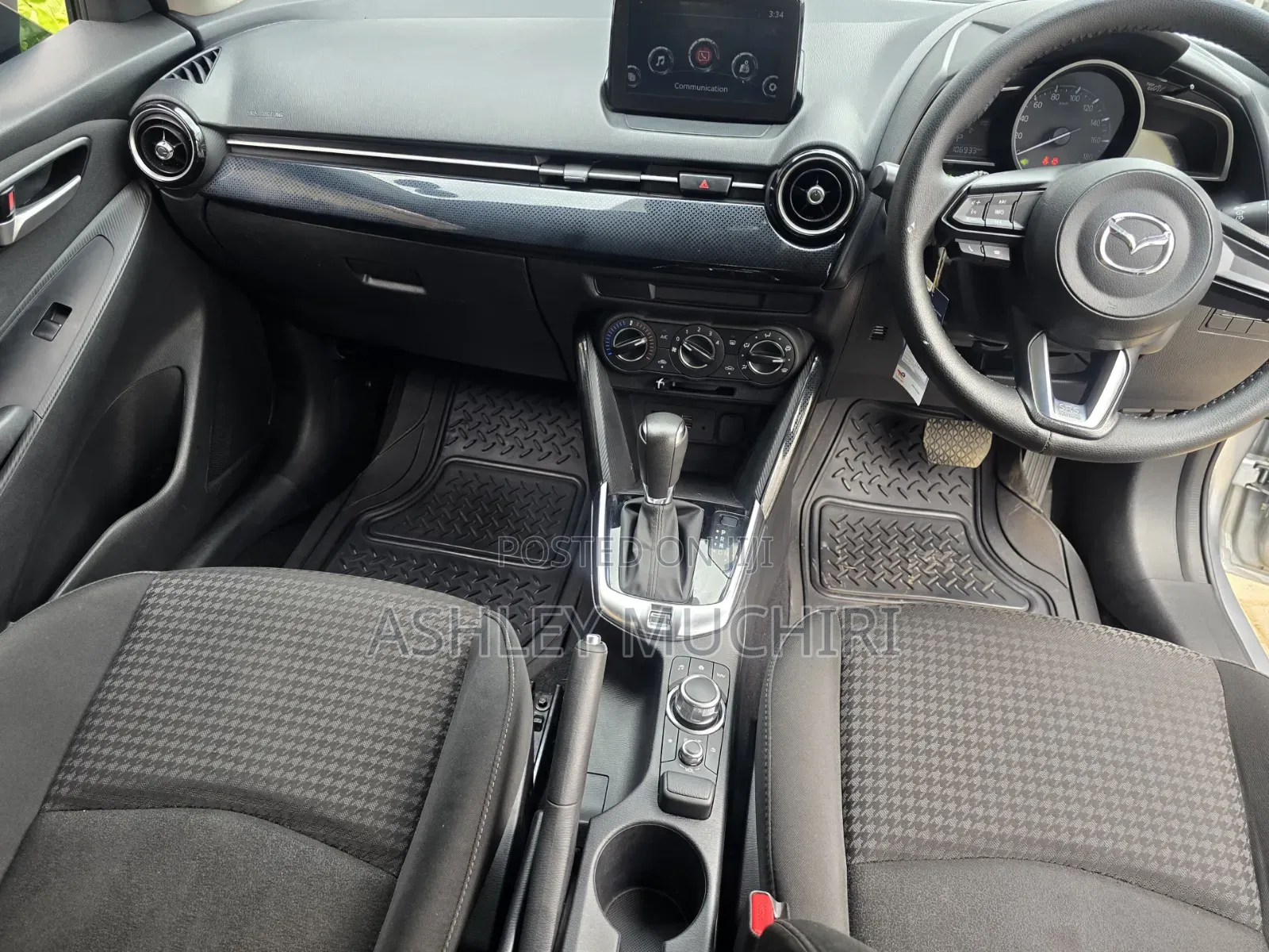 Mazda Demio 2017 Silver
