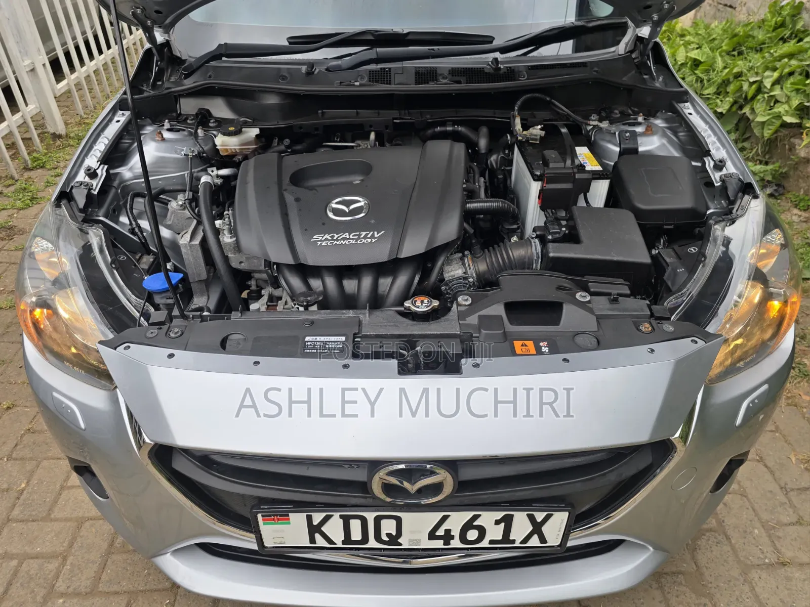 Mazda Demio 2017 Silver