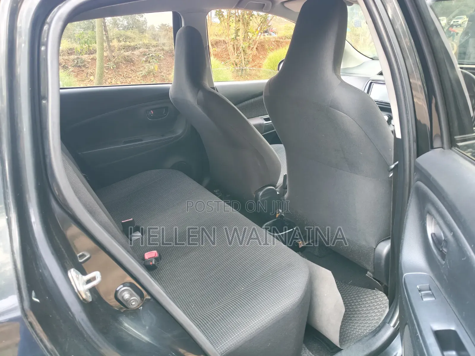 Toyota Vitz 2017 Black